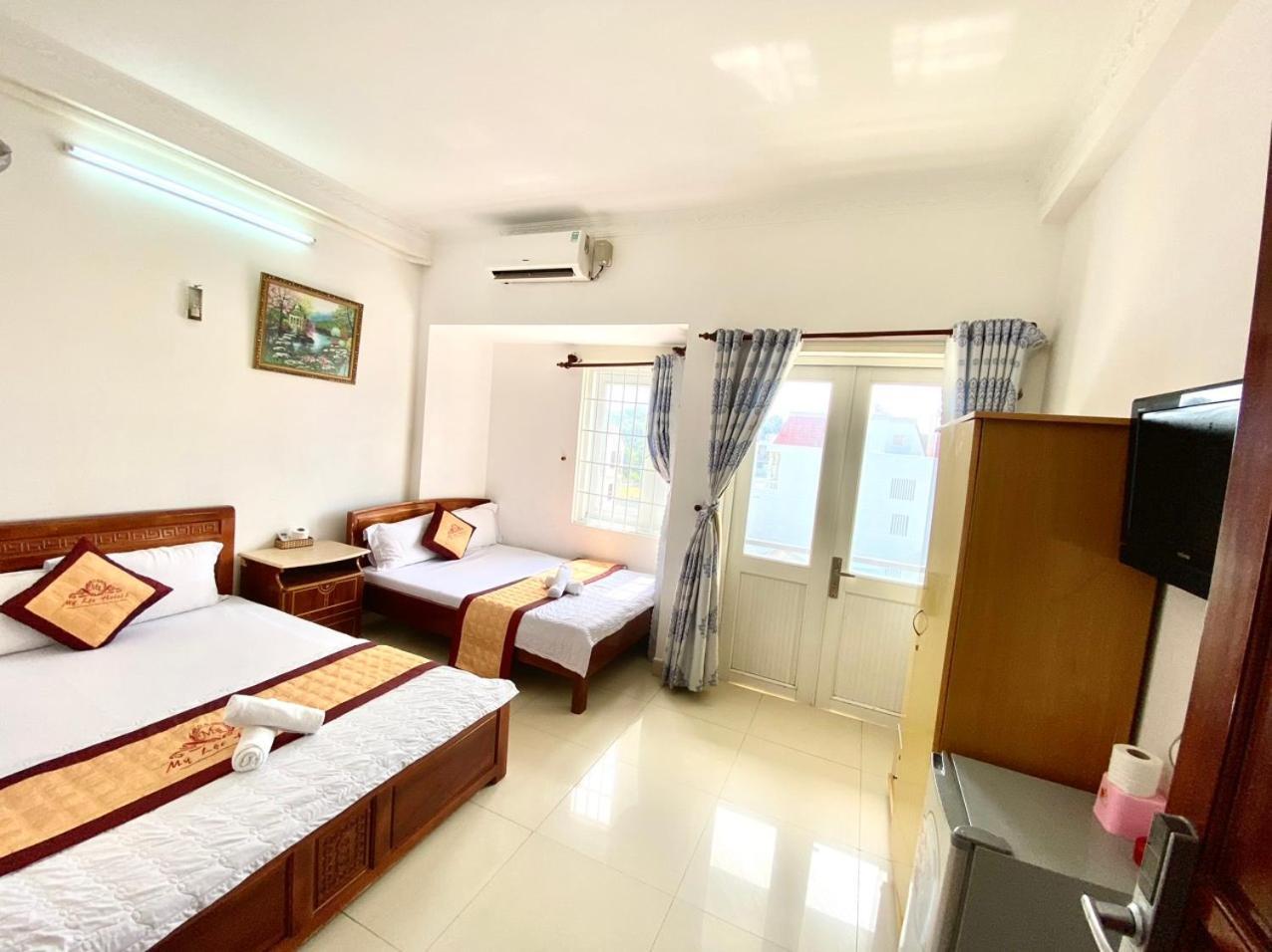 Duc Anh Hotel 2 Vung Tau Exteriör bild