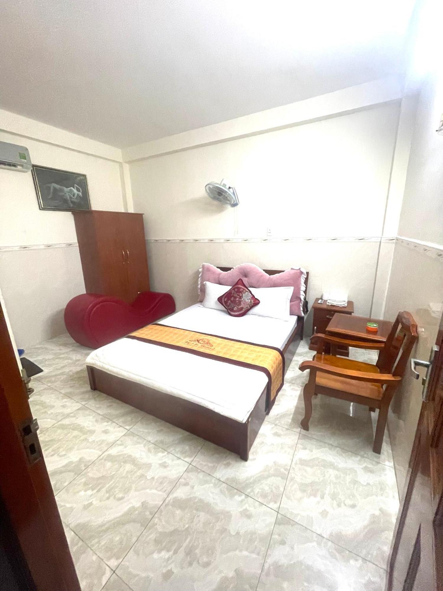 Duc Anh Hotel 2 Vung Tau Exteriör bild